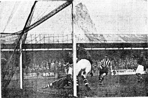 Baker scoring from a pass from Kitchen to give southport the lead