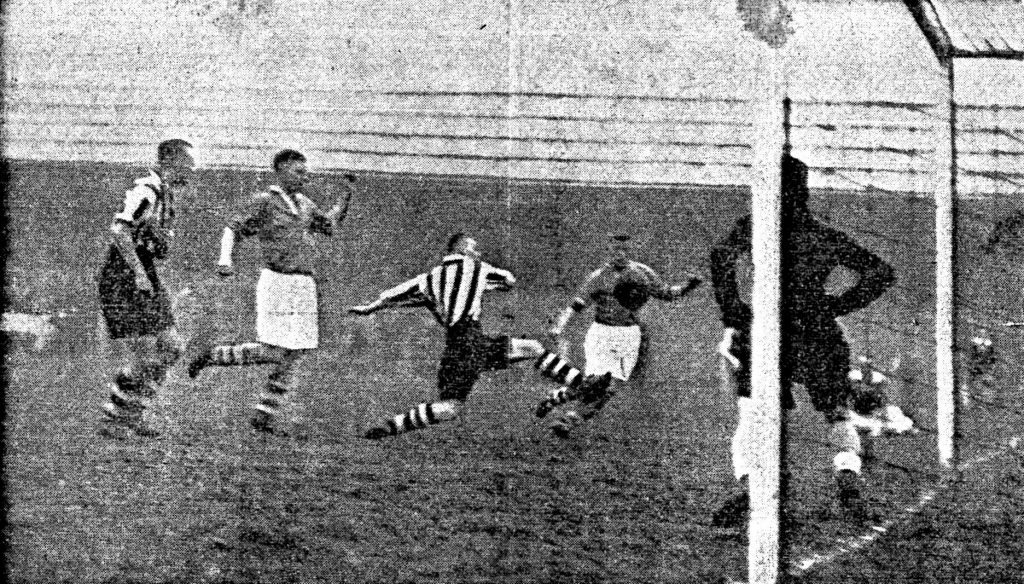 Kitchen scores the only goal of the game v Wrexham